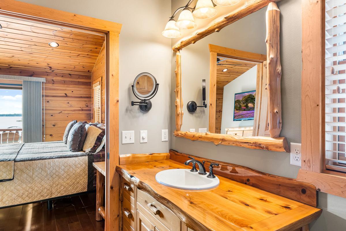 W3605 Orchard Avenue