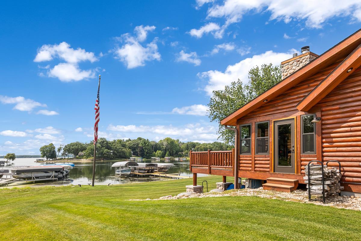 W3605 Orchard Avenue