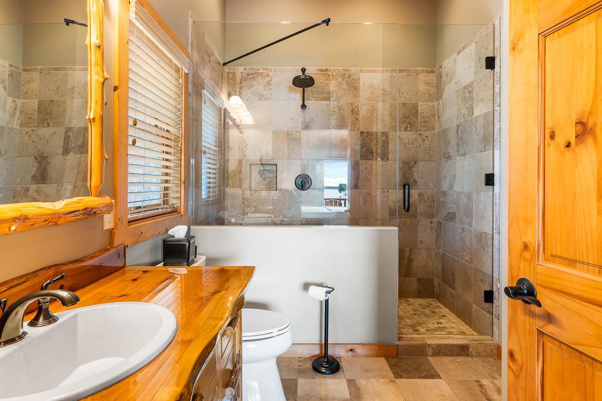 W3605 Orchard Avenue