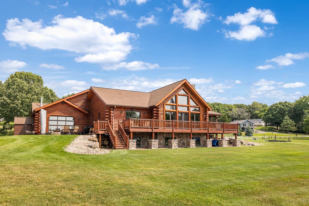 W3605 Orchard Avenue