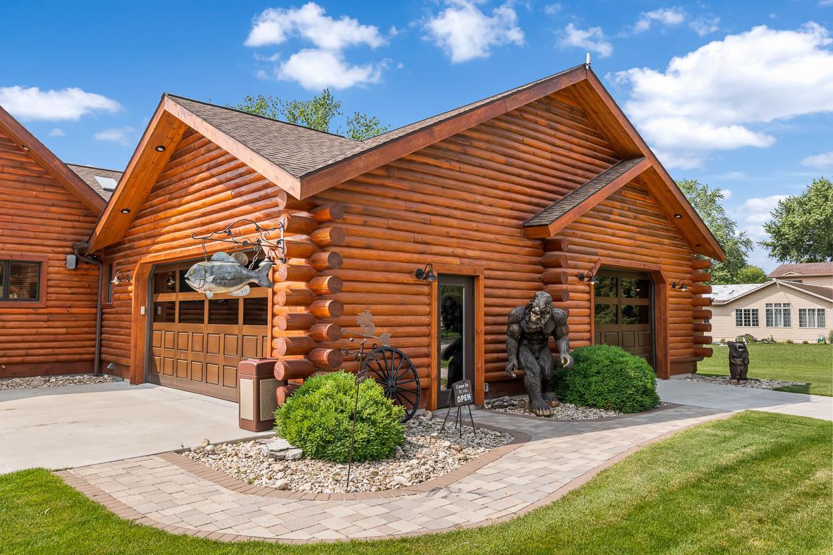 W3605 Orchard Avenue