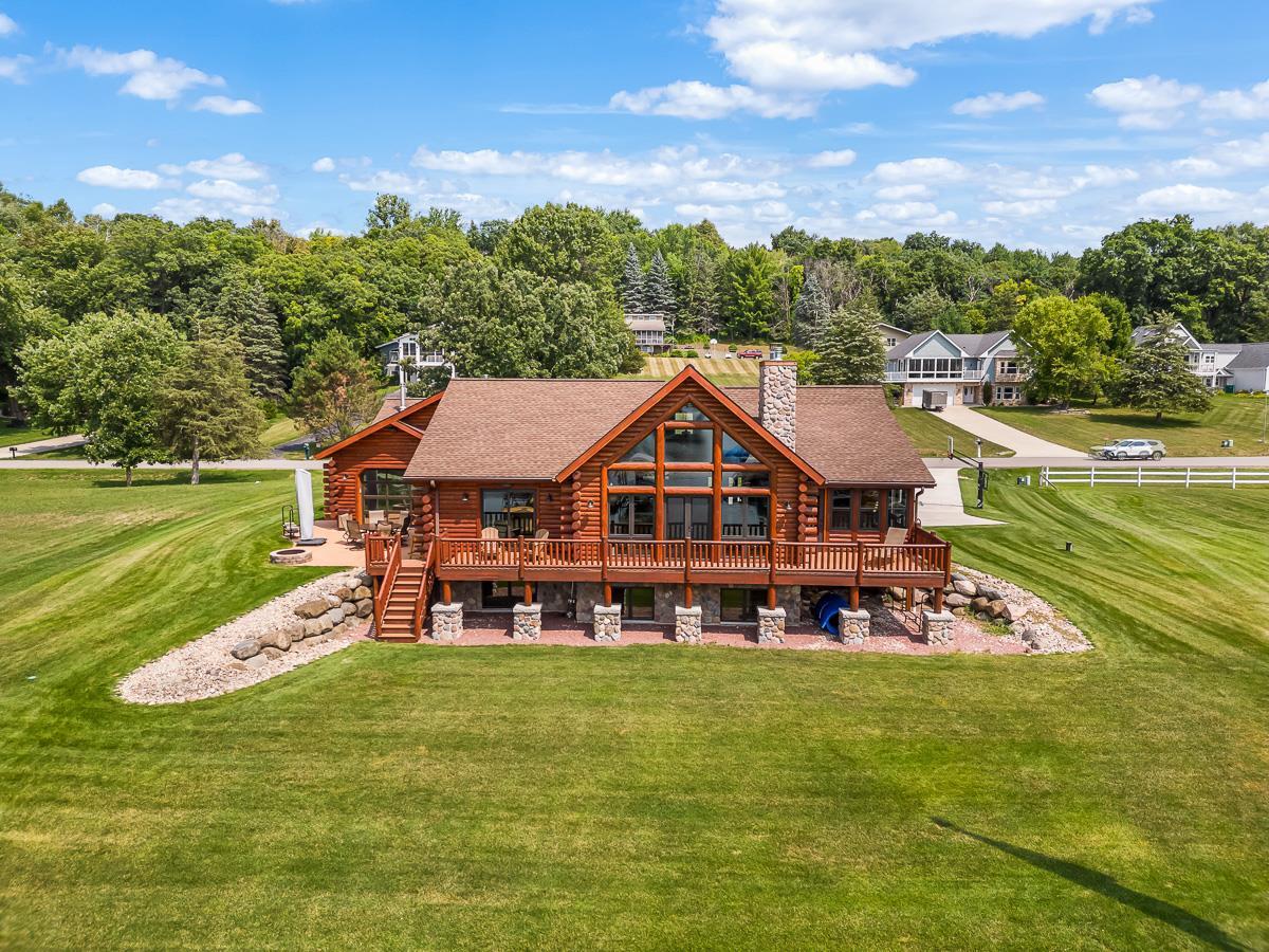 W3605 Orchard Avenue