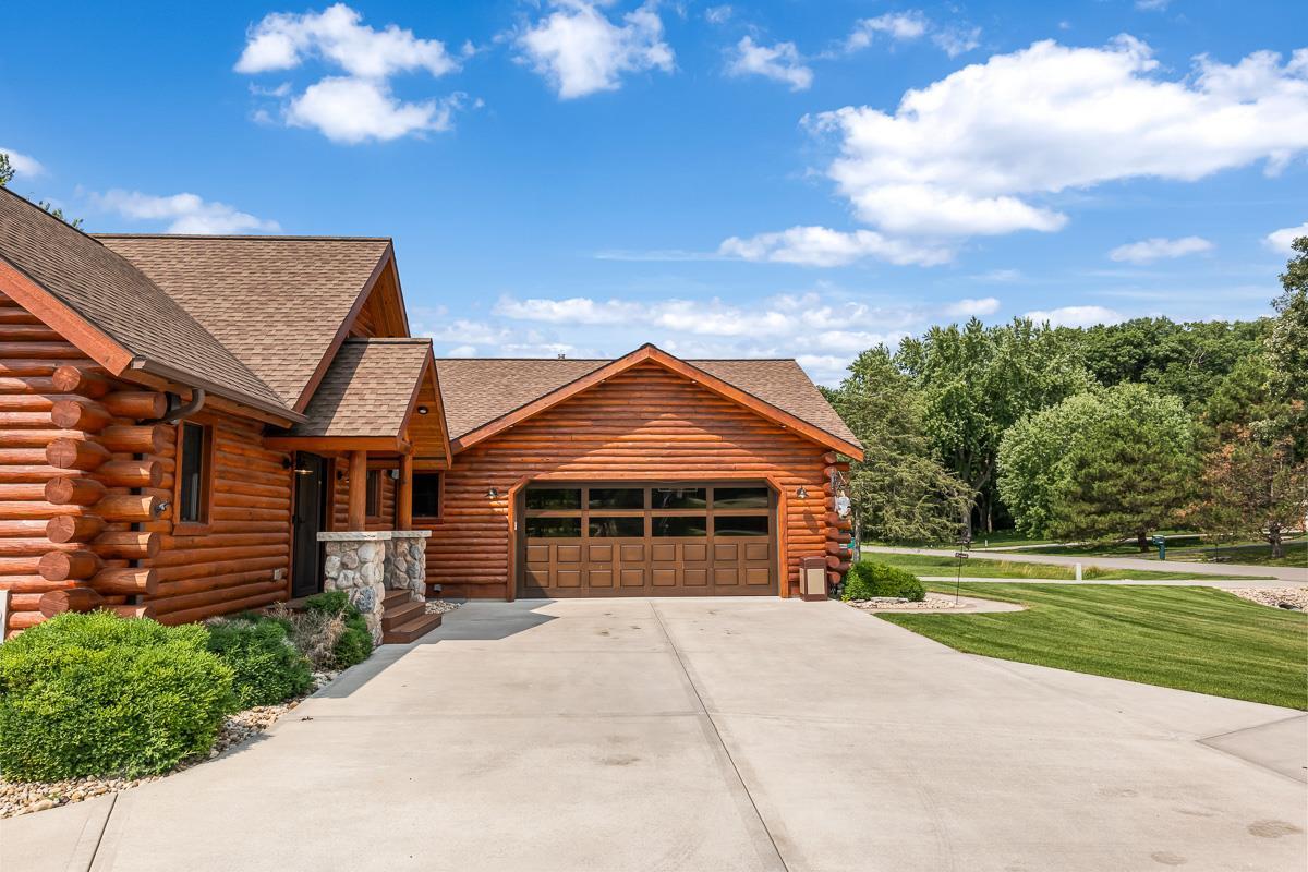 W3605 Orchard Avenue