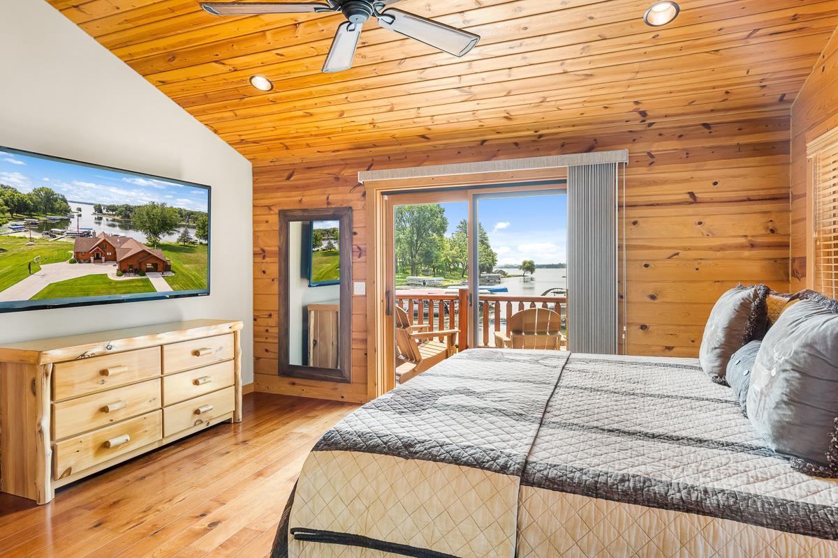 W3605 Orchard Avenue