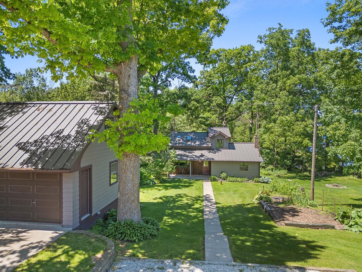 N5149 Forest Glen Beach Road