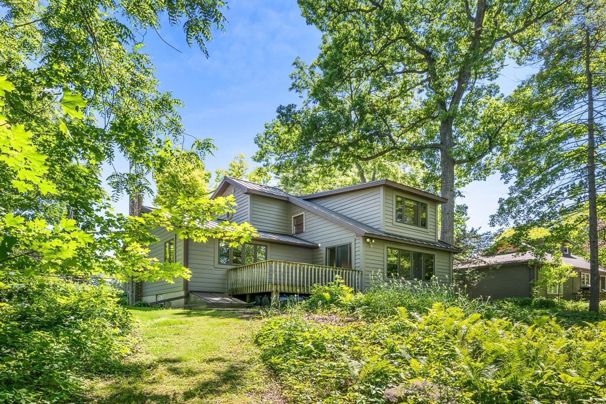 N5149 Forest Glen Beach Road