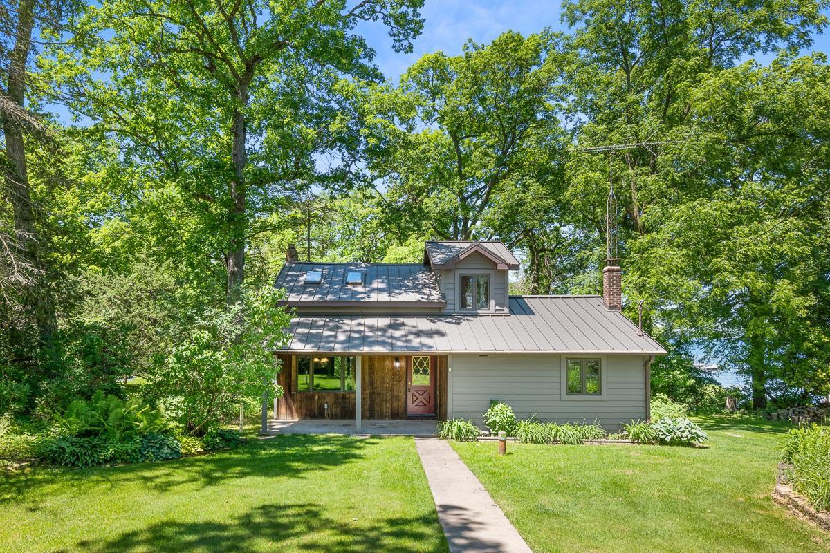 N5149 Forest Glen Beach Road