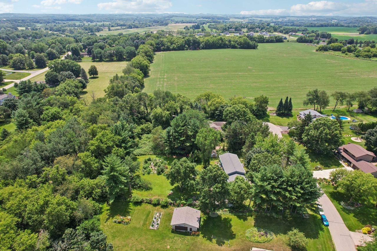 4552 Conestoga Trail