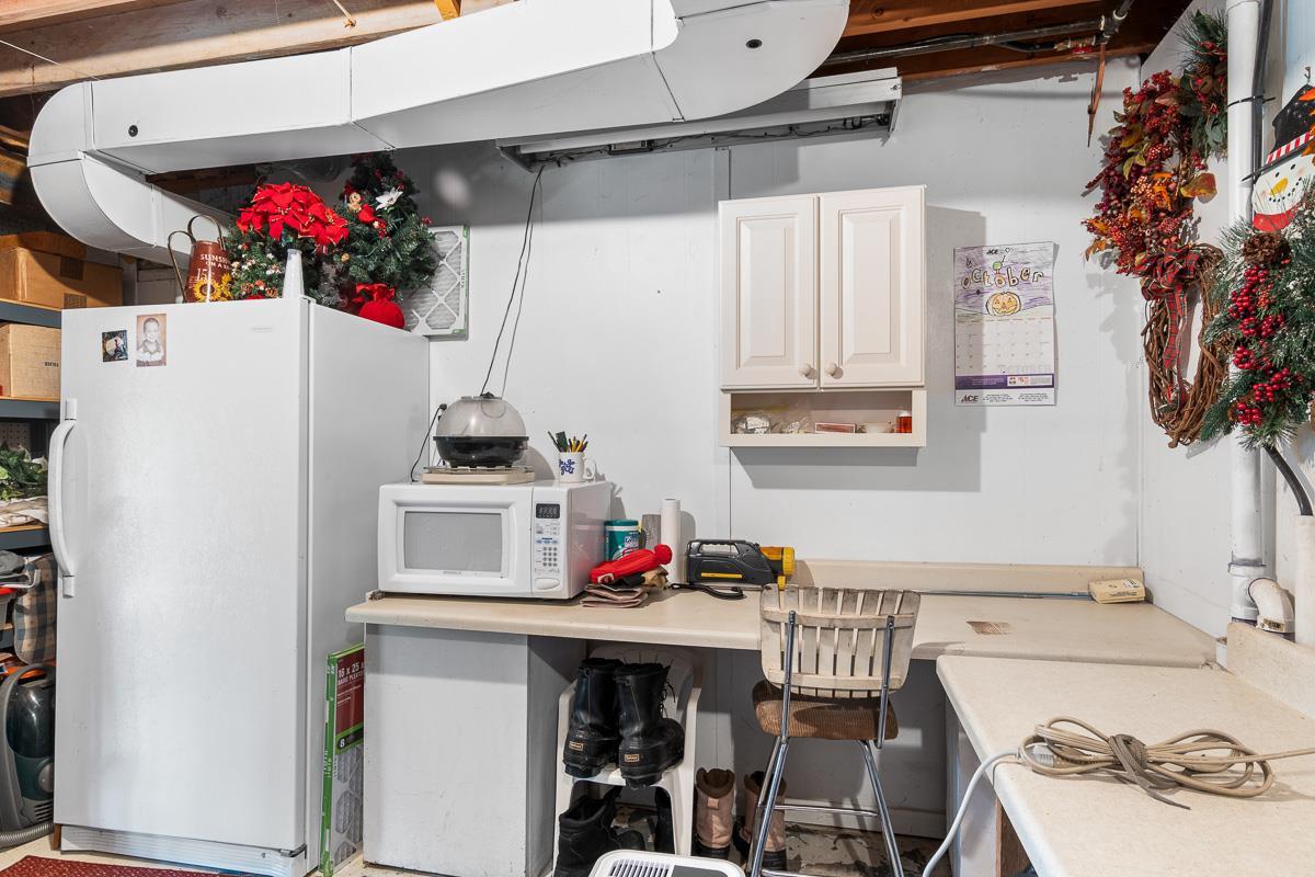 W968 Woodland Circle