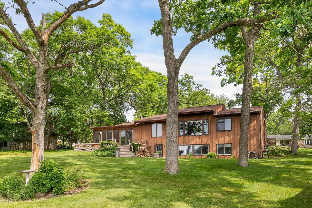 W968 Woodland Circle