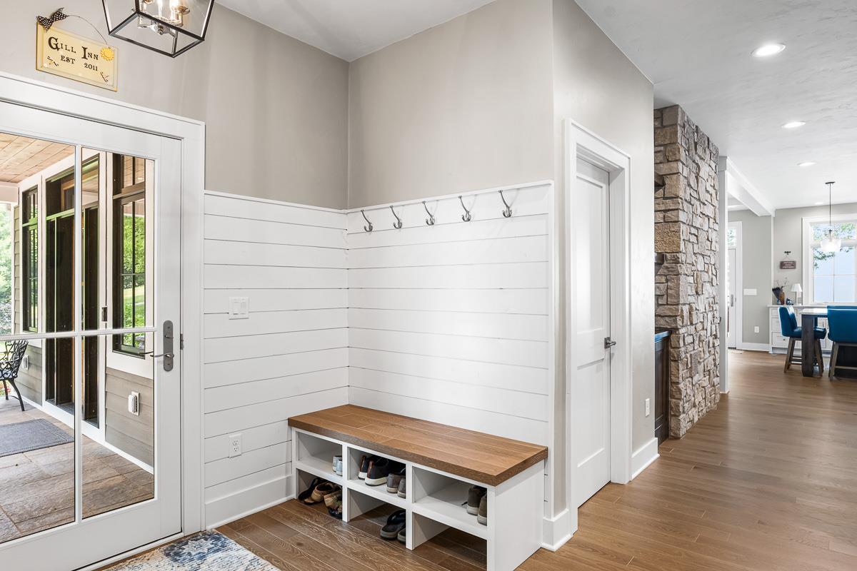 W1912 Tuleta Hill Road