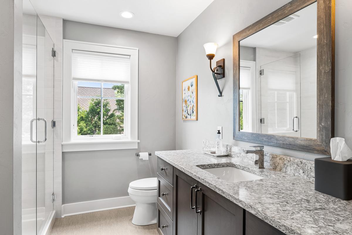 W1912 Tuleta Hill Road