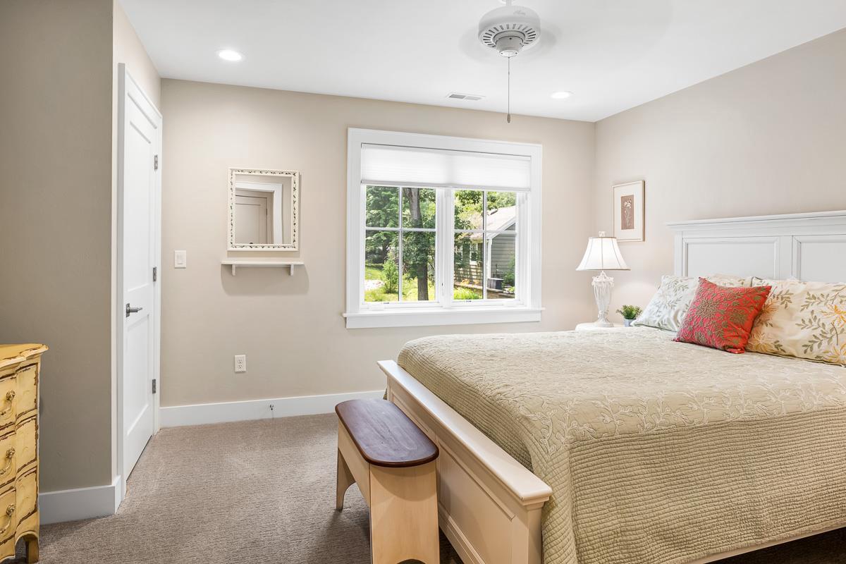 W1912 Tuleta Hill Road