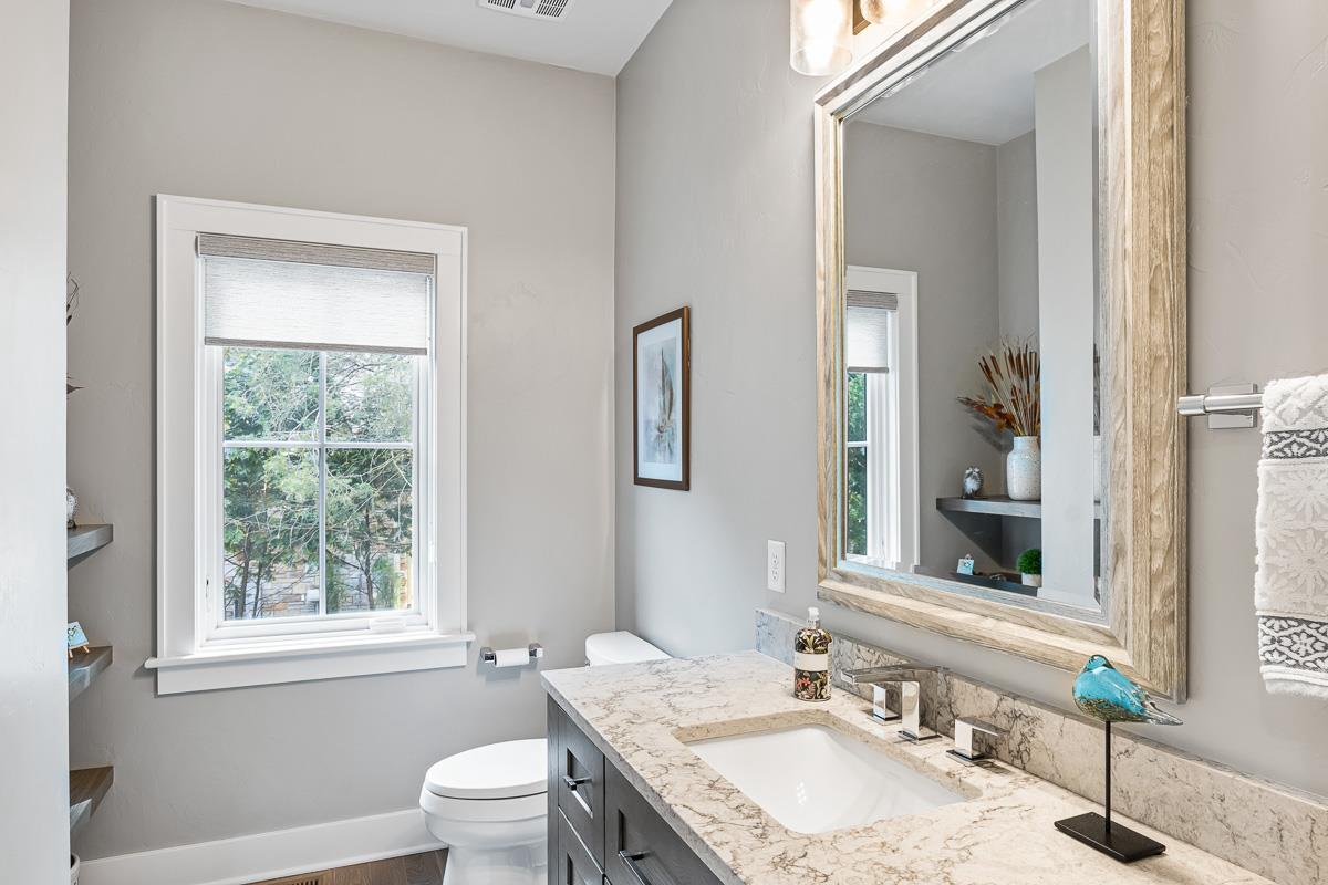 W1912 Tuleta Hill Road