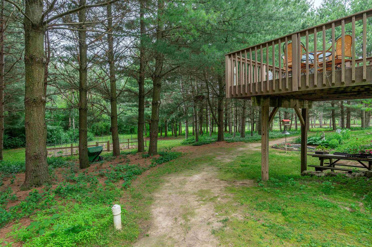 W651 Brooklyn J Road