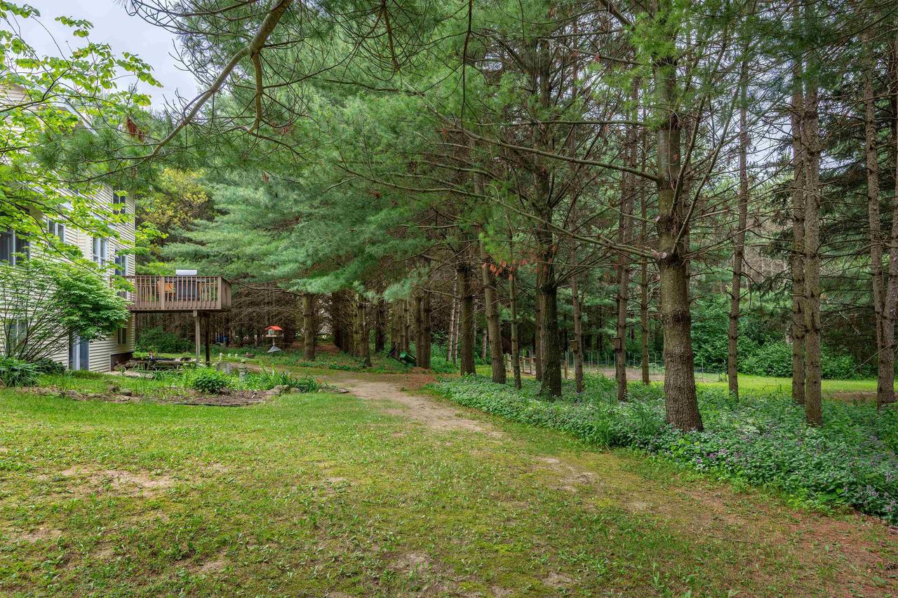 W651 Brooklyn J Road