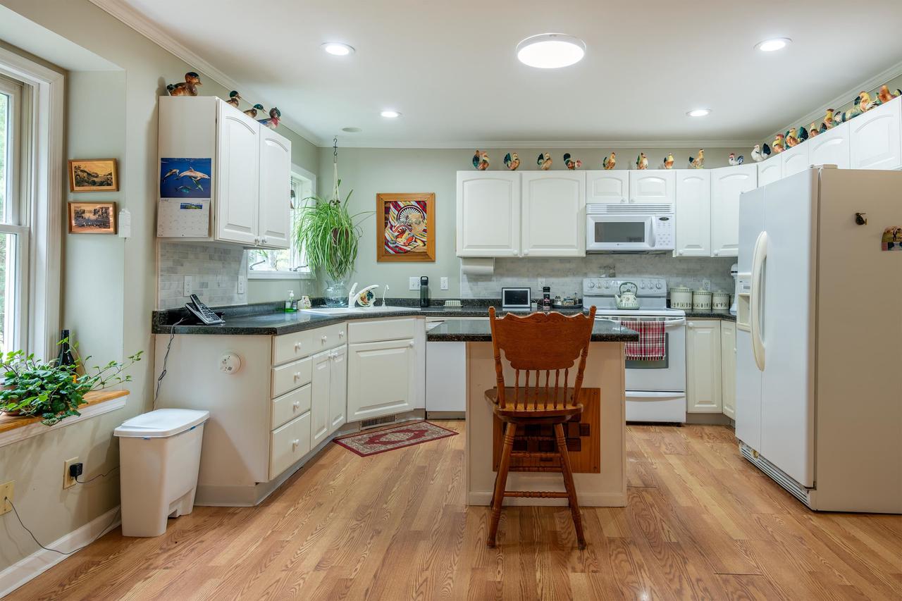 W651 Brooklyn J Road