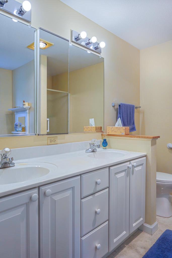 W651 Brooklyn J Road