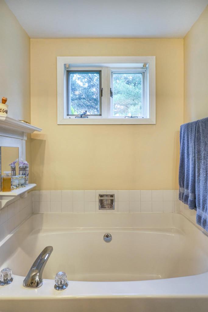 W651 Brooklyn J Road