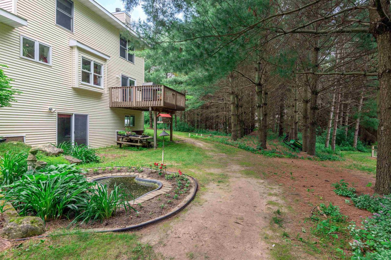 W651 Brooklyn J Road