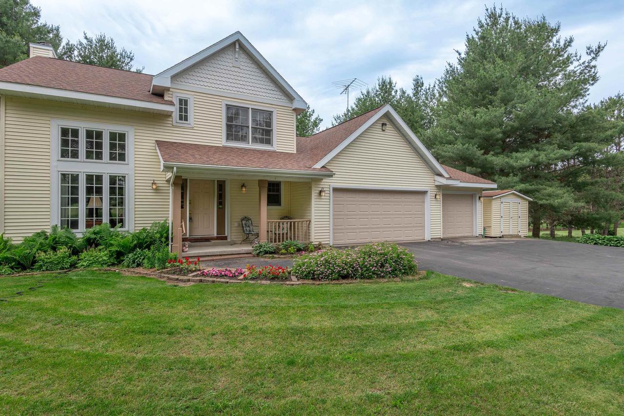 W651 Brooklyn J Road