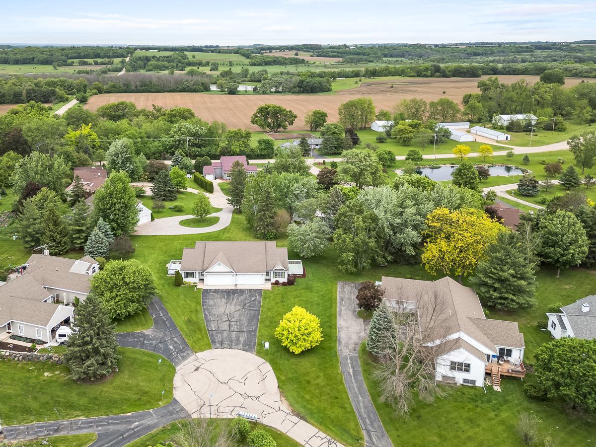 N6015 Heritage Drive