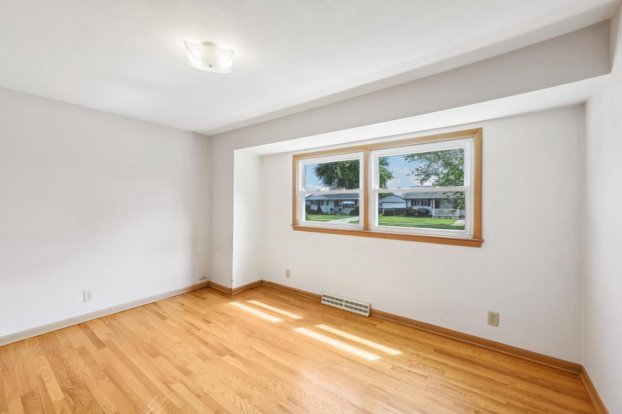 5414 52nd Ave Avenue