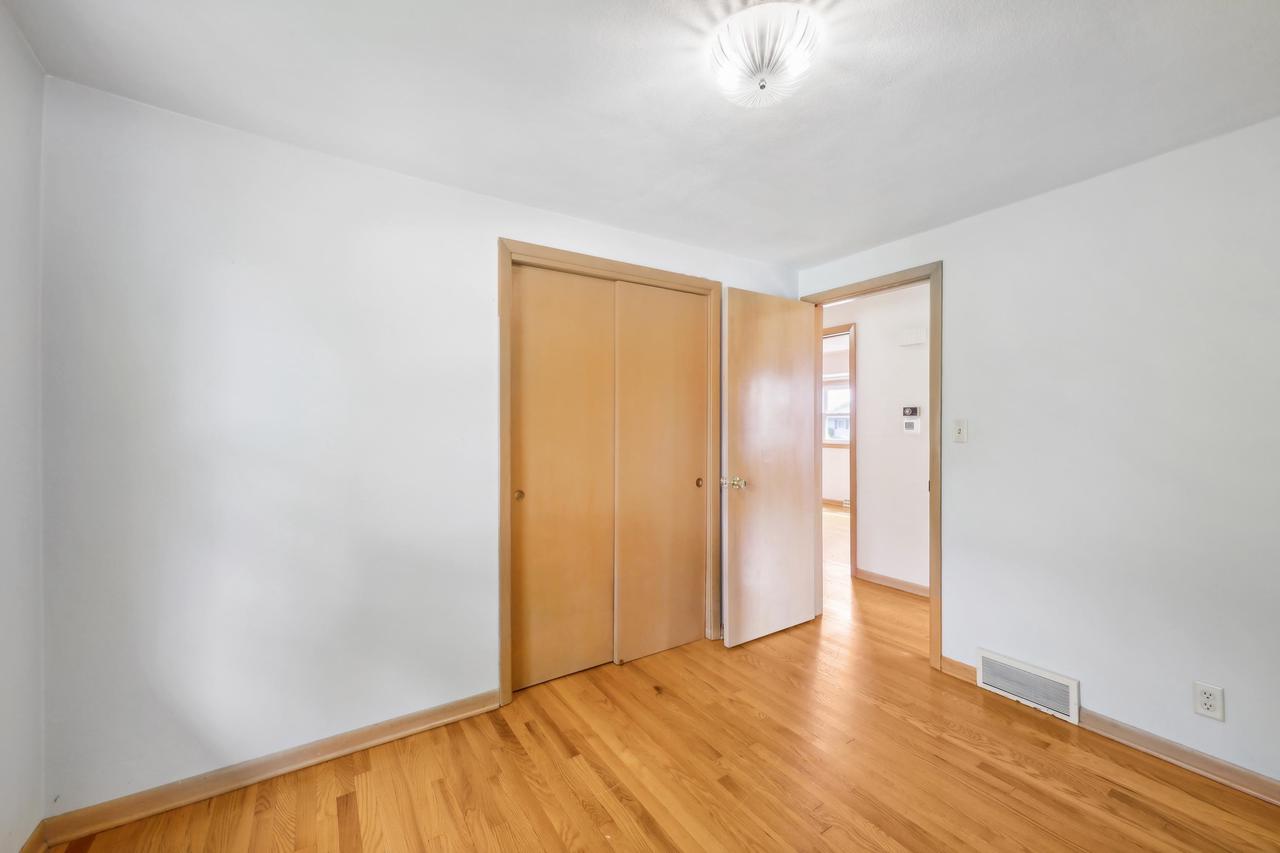 5414 52nd Ave Avenue