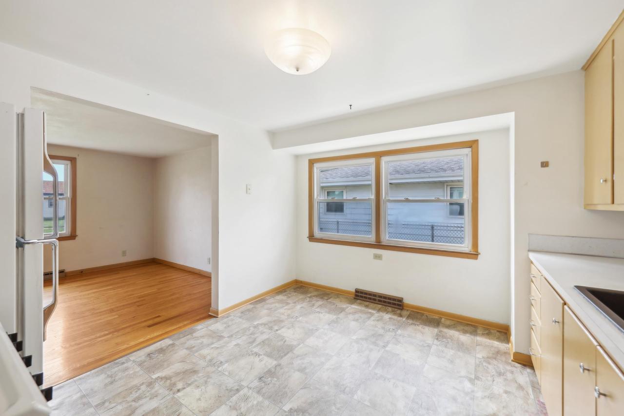 5414 52nd Ave Avenue