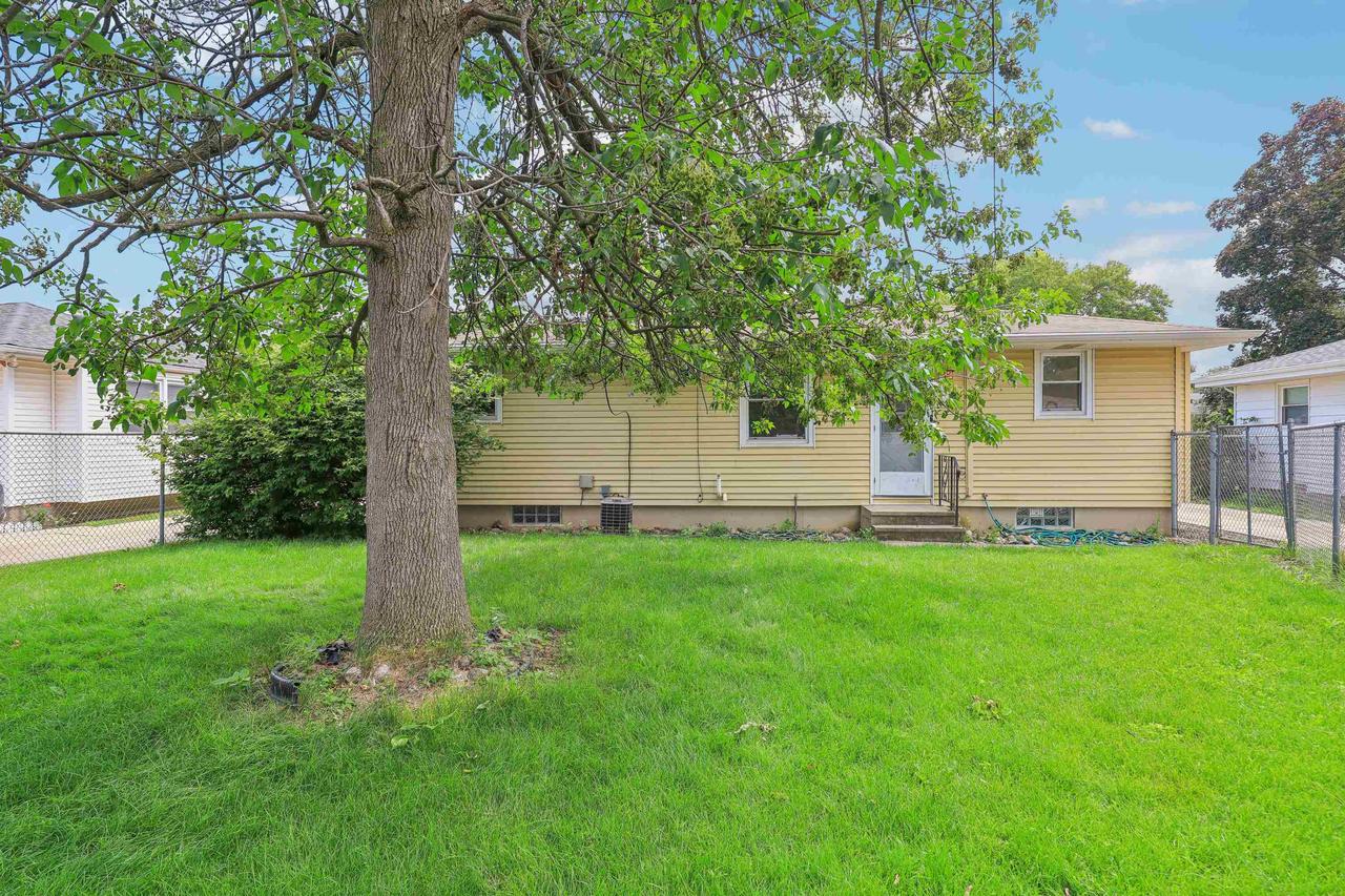 5414 52nd Ave Avenue