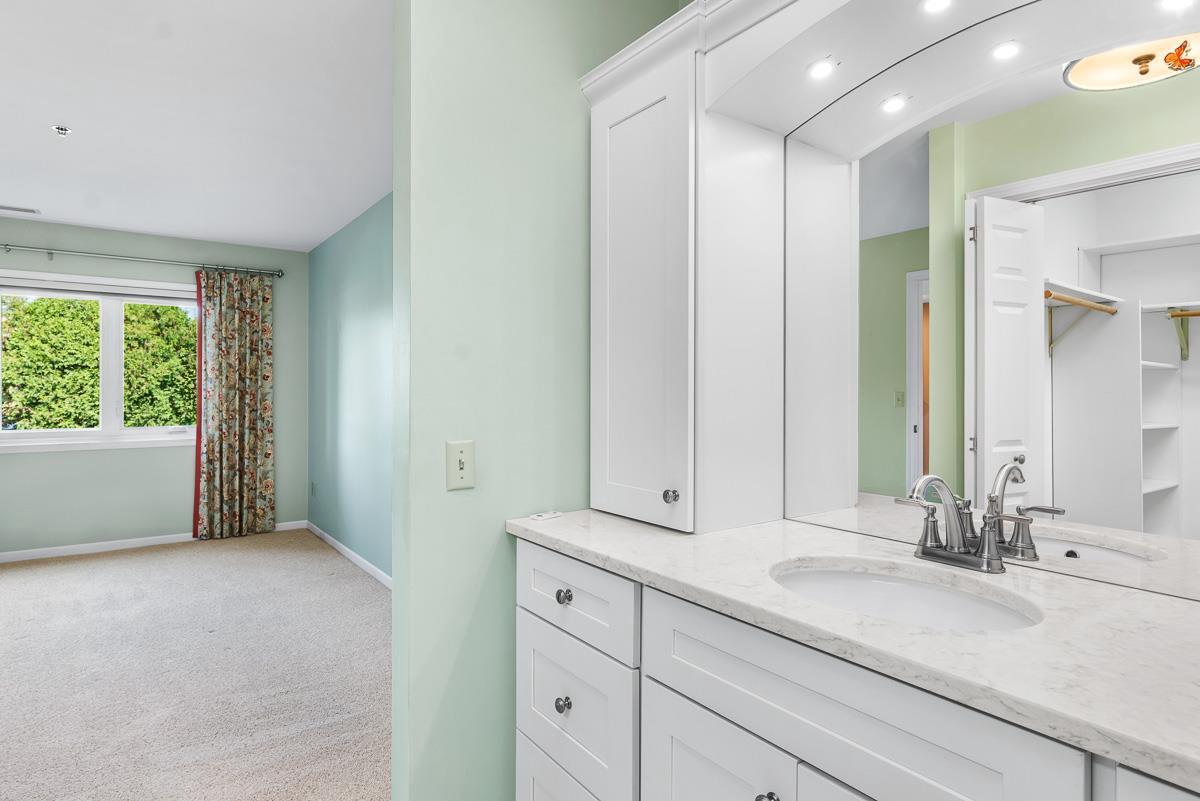 778 Hillside Terrace D