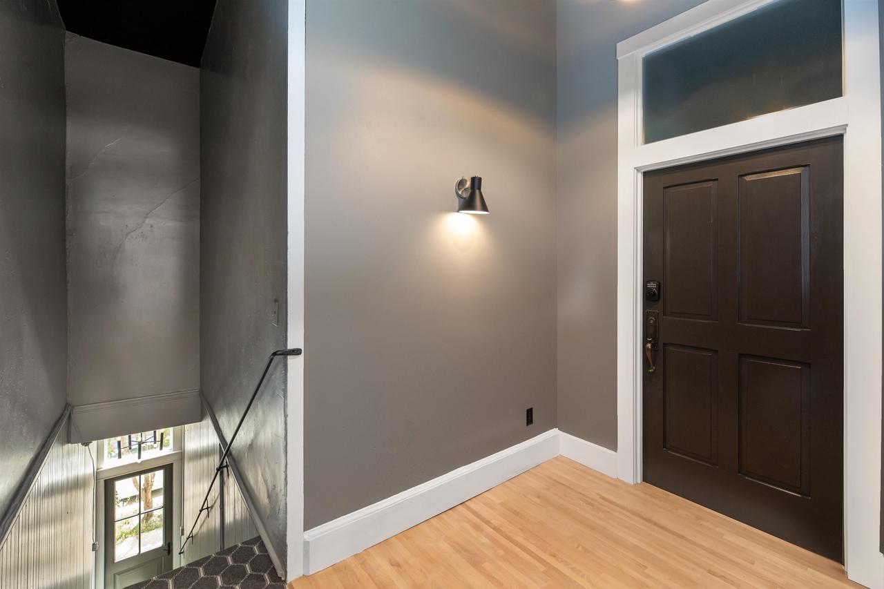 518 West Water Street