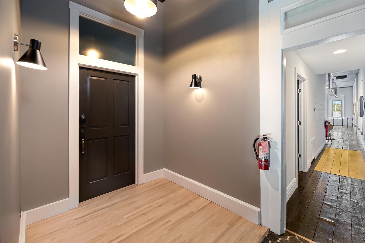 518 West Water Street