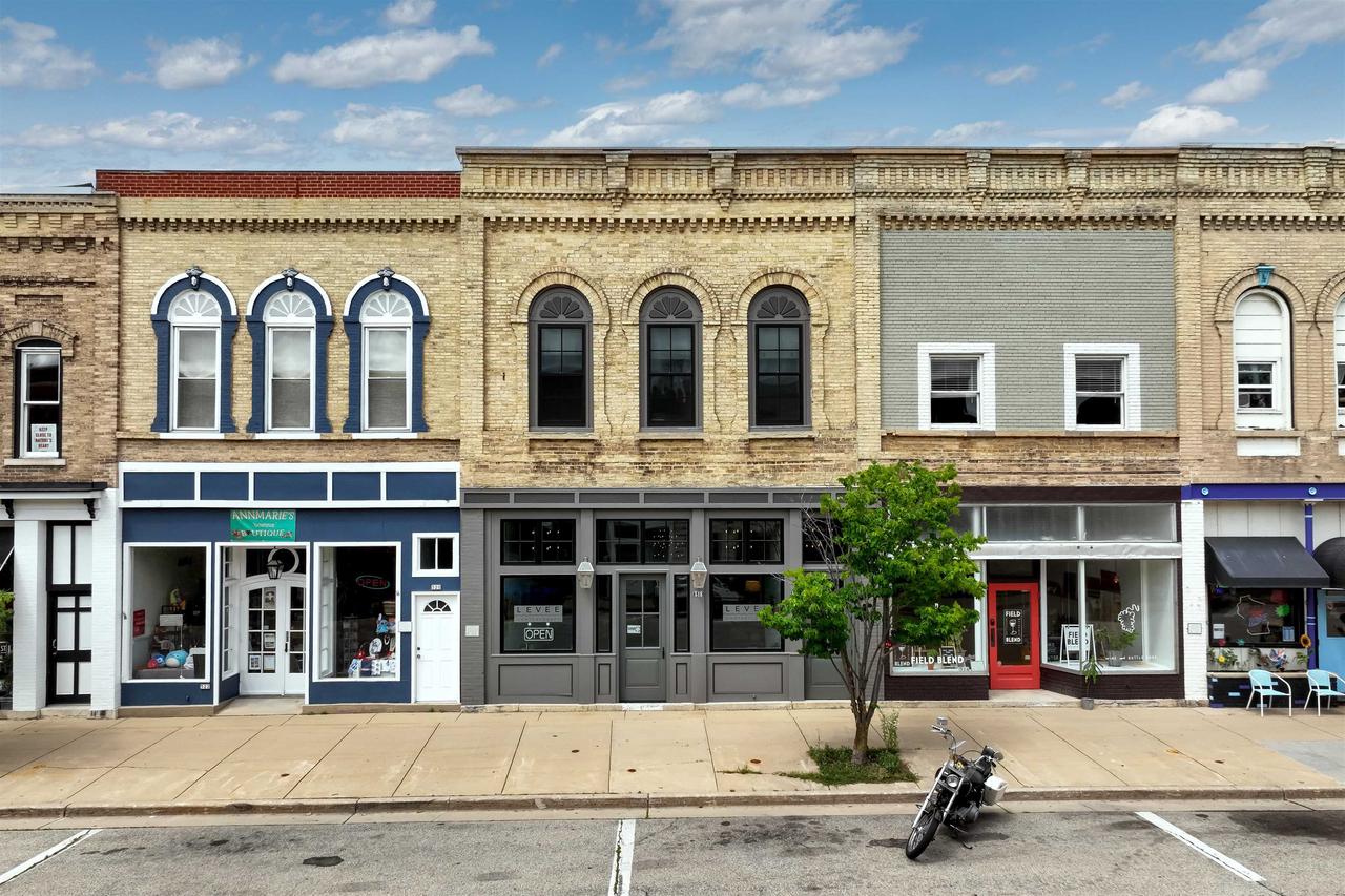 518 West Water Street