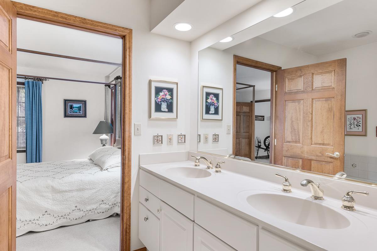 W1247 Spring Grove Road