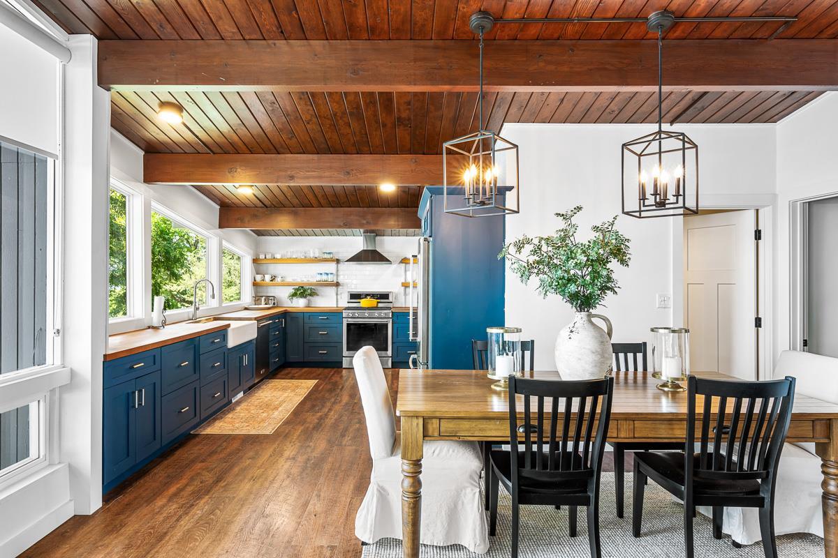 W2176 Tuleta Hill Road