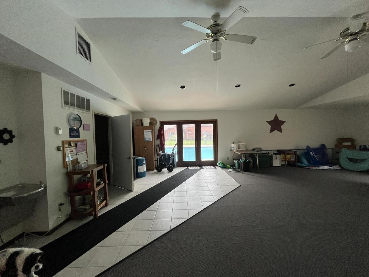 2220 Meadowbrook Court A