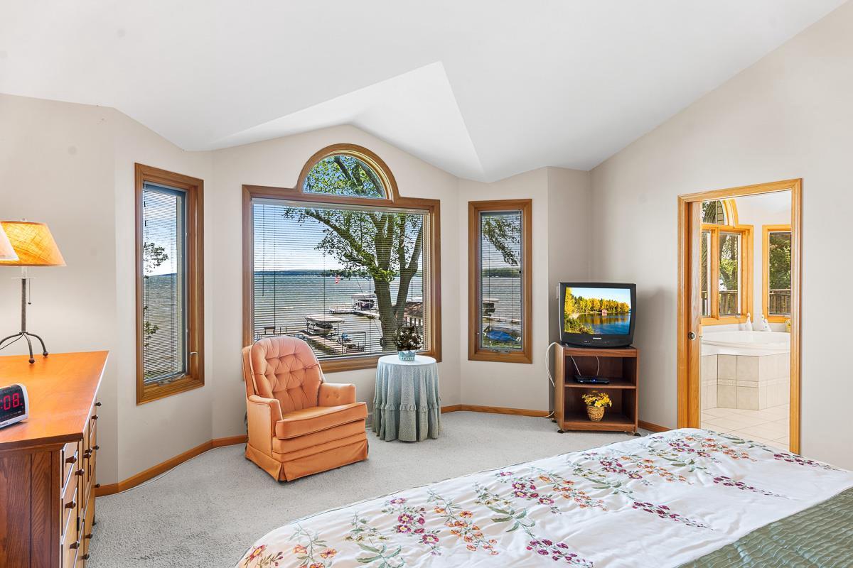 N4220 South Lakeshore Drive