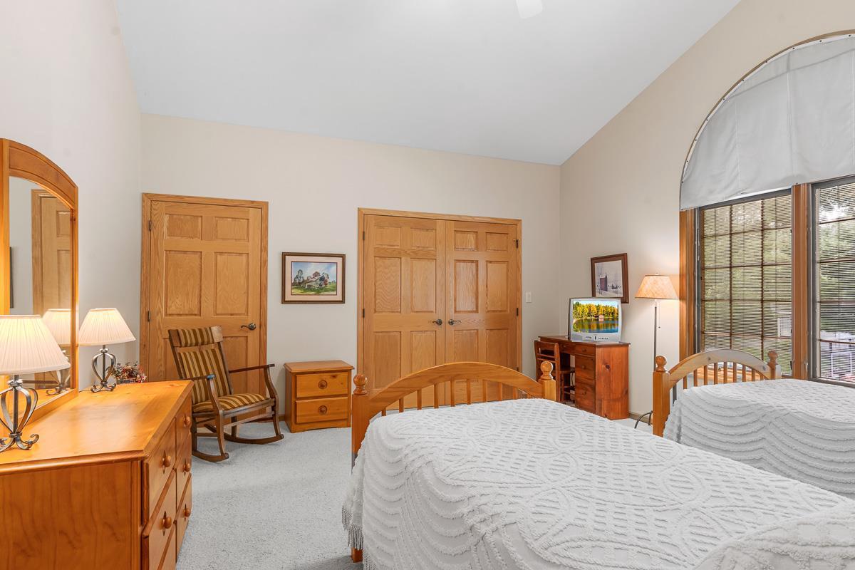 N4220 South Lakeshore Drive