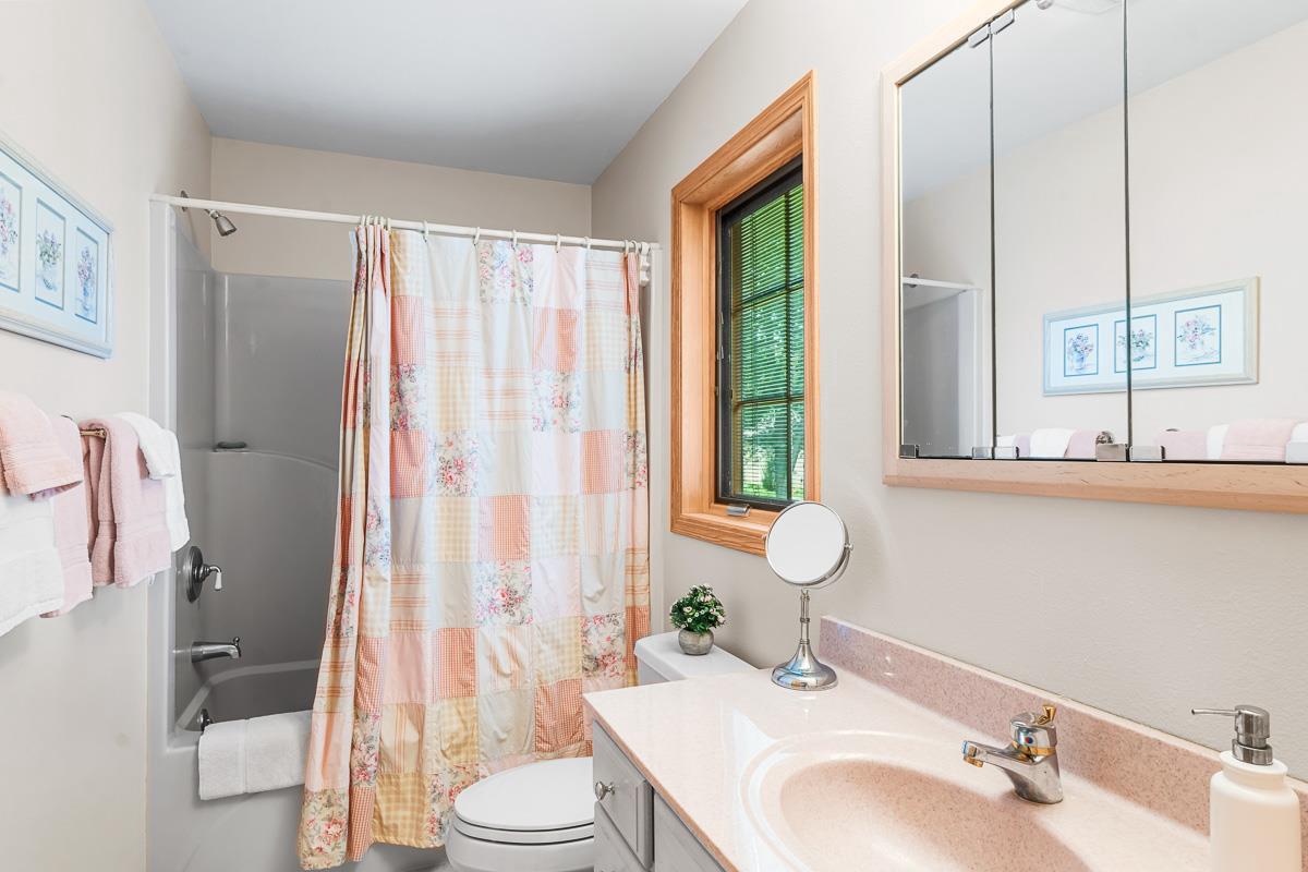 N4220 South Lakeshore Drive