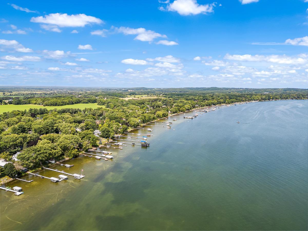 N4220 South Lakeshore Drive