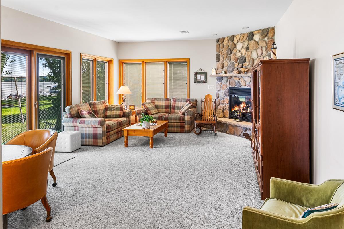 N4220 South Lakeshore Drive