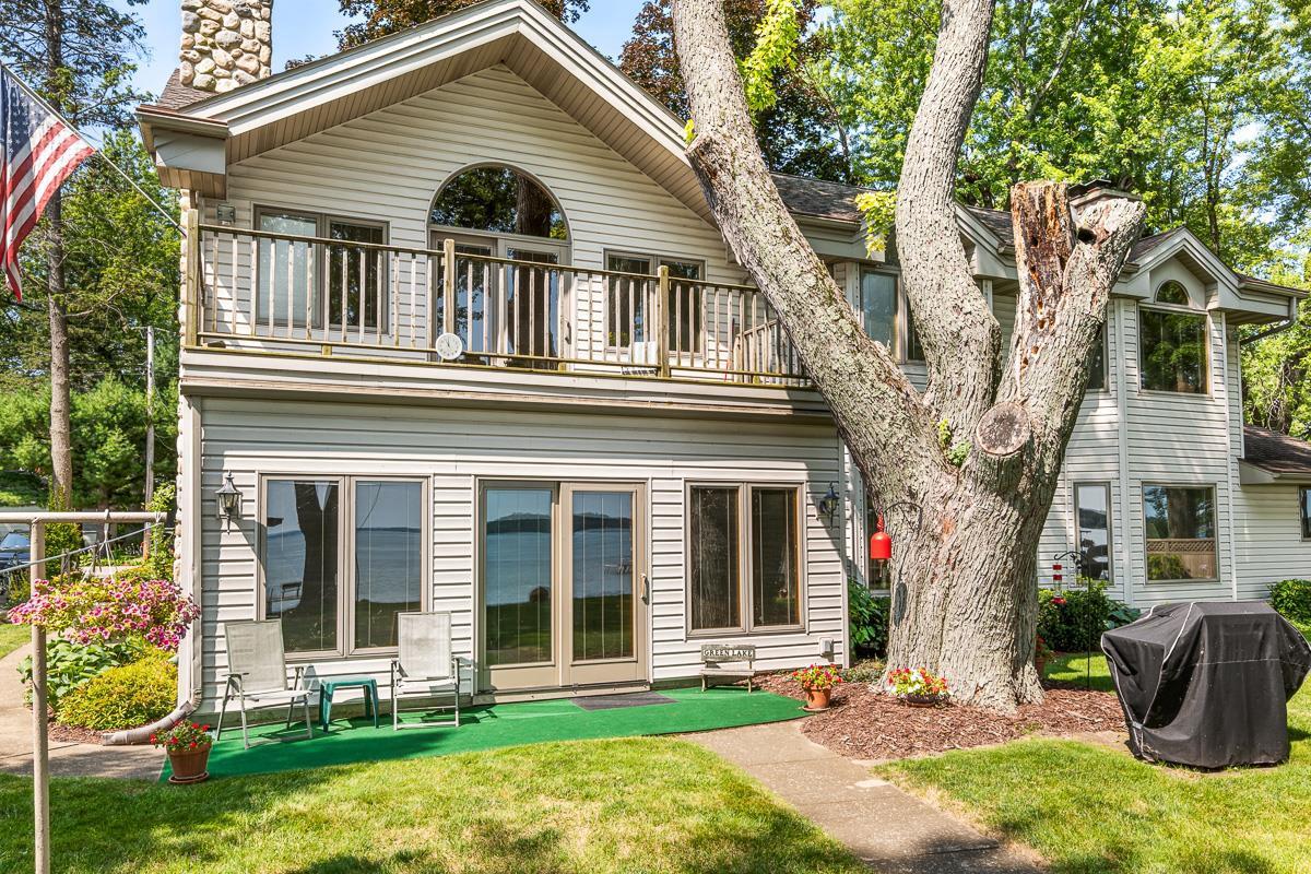 N4220 South Lakeshore Drive