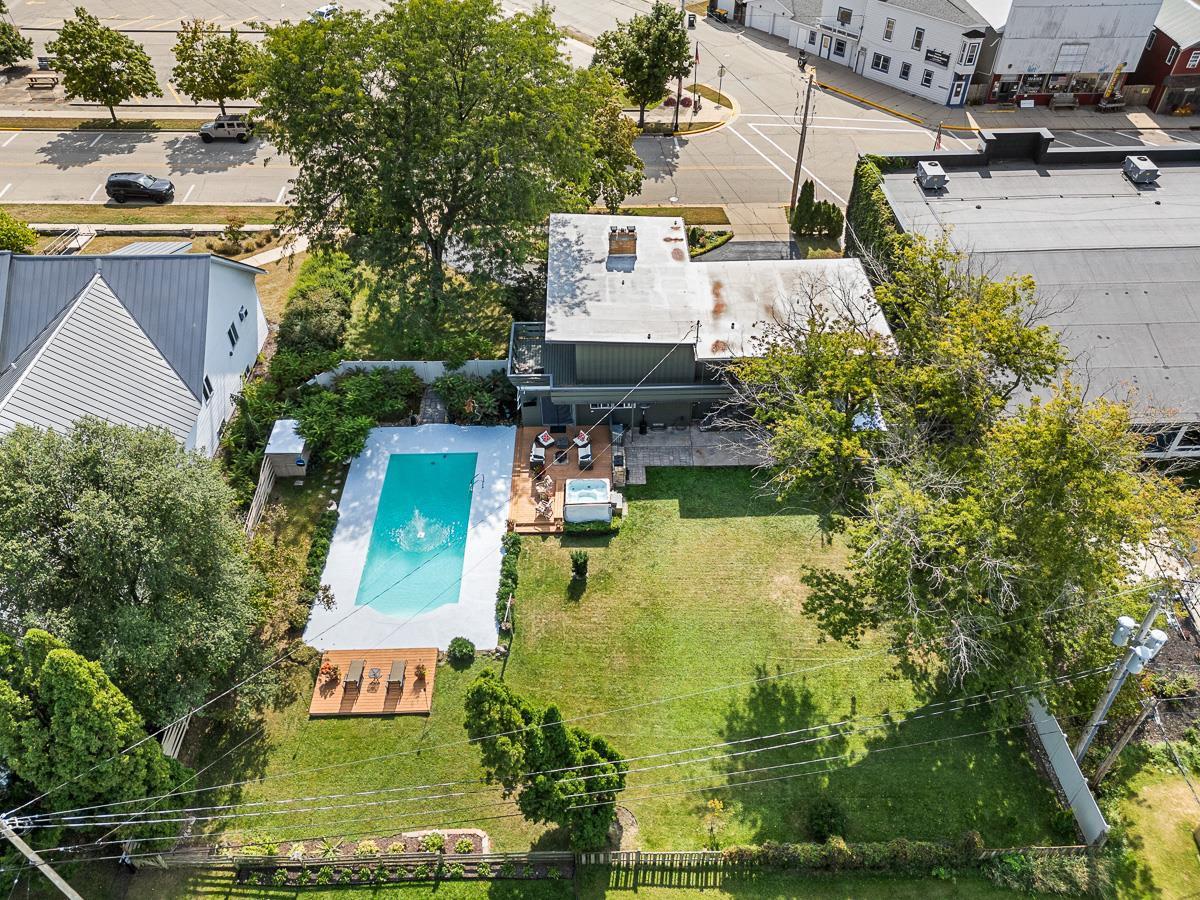 418 West Water Street