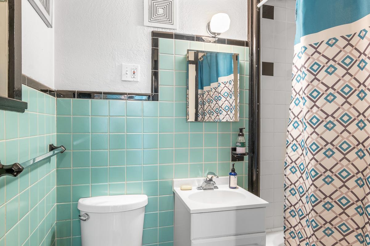 418 West Water Street