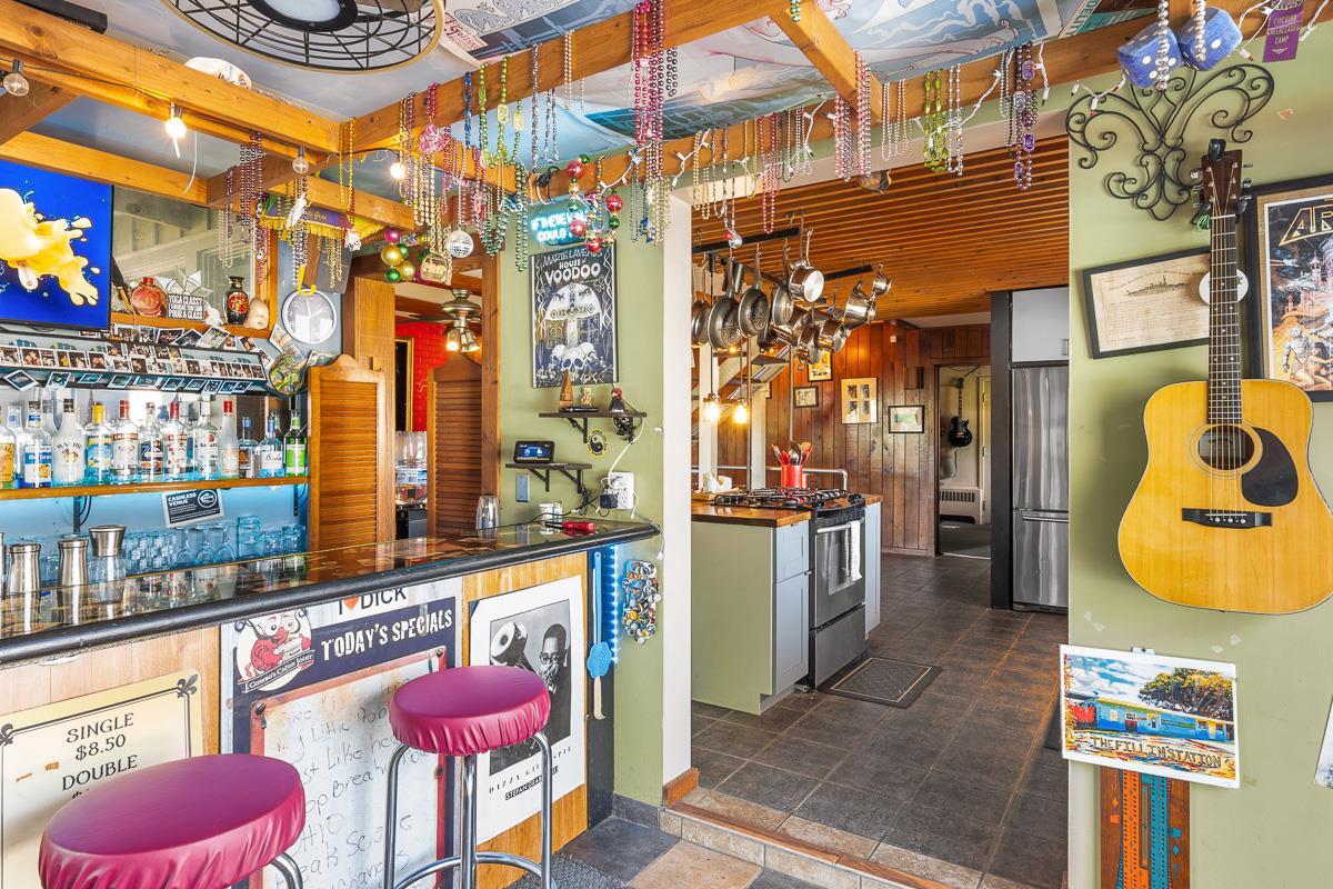 418 West Water Street