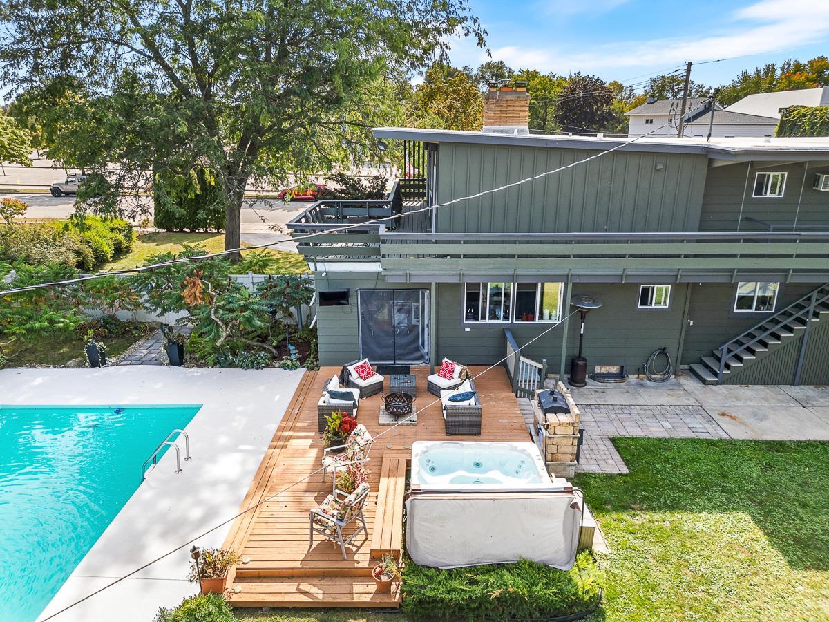 418 West Water Street