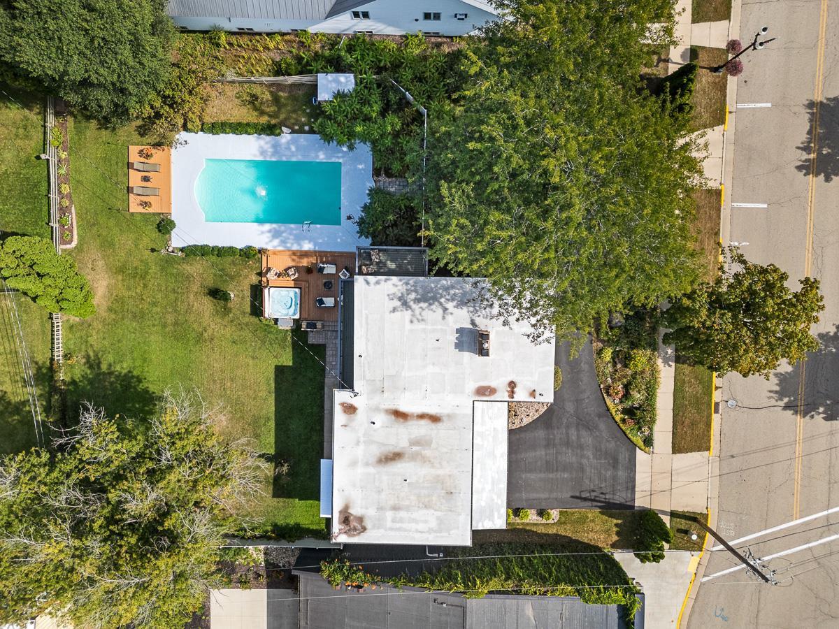 418 West Water Street