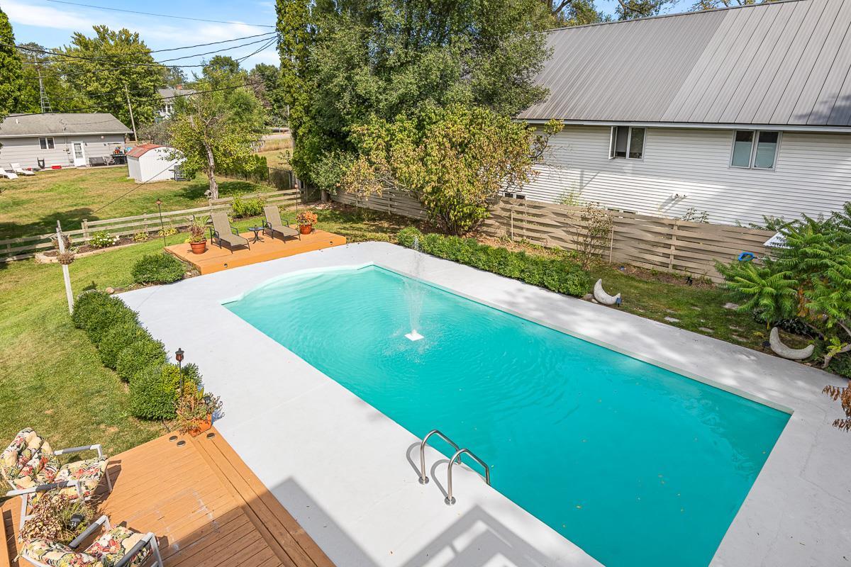 418 West Water Street