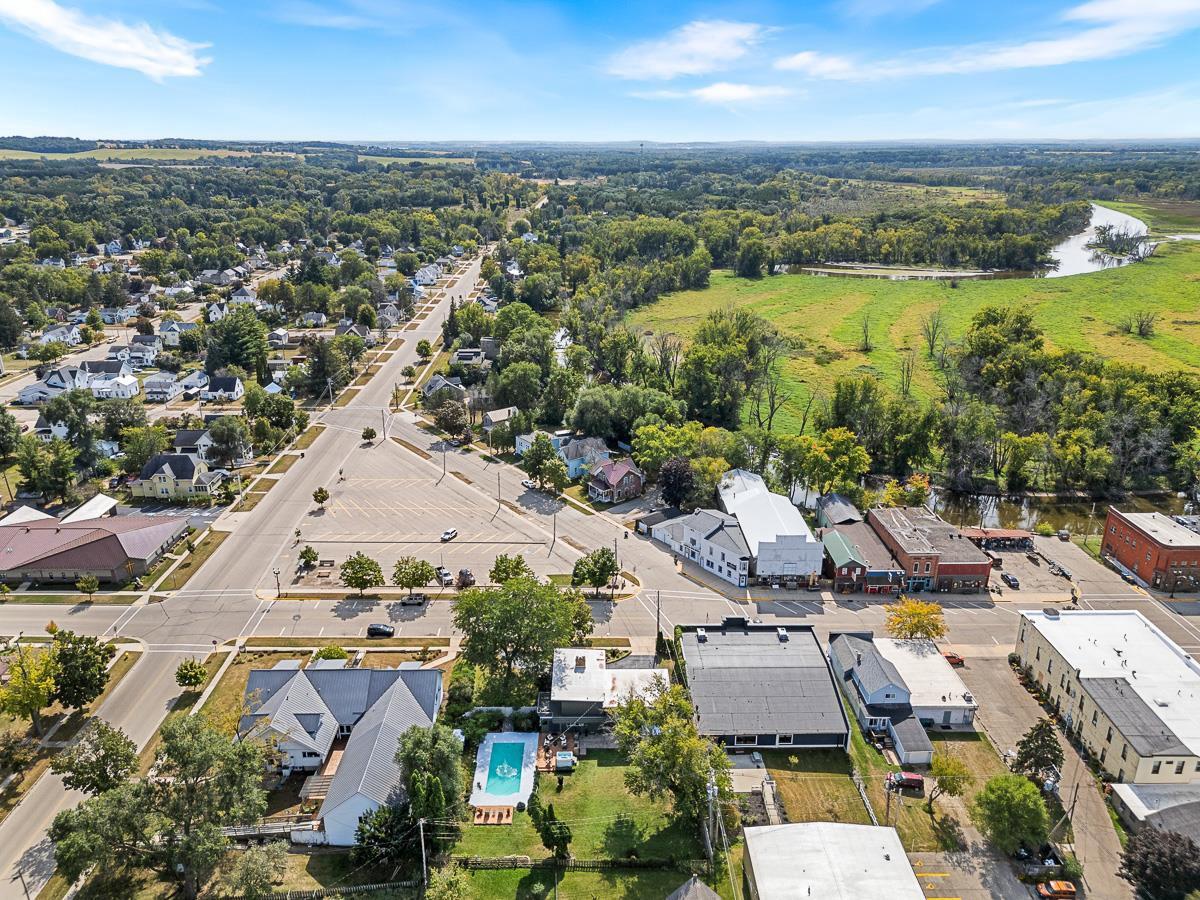 418 West Water Street